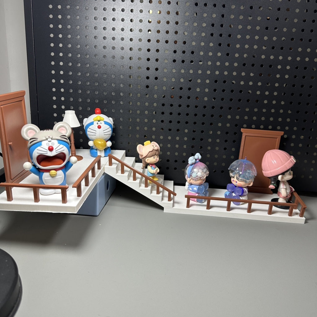 Staircase-style corner shelf, a trending new product perfect for showcasing blind-box figures.
